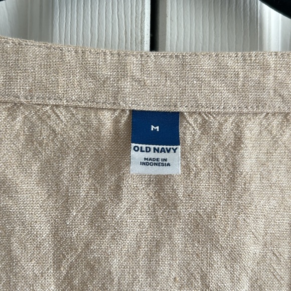 NWT! Sleeveless Linen-Blend Crop Top - Picture 3 of 7